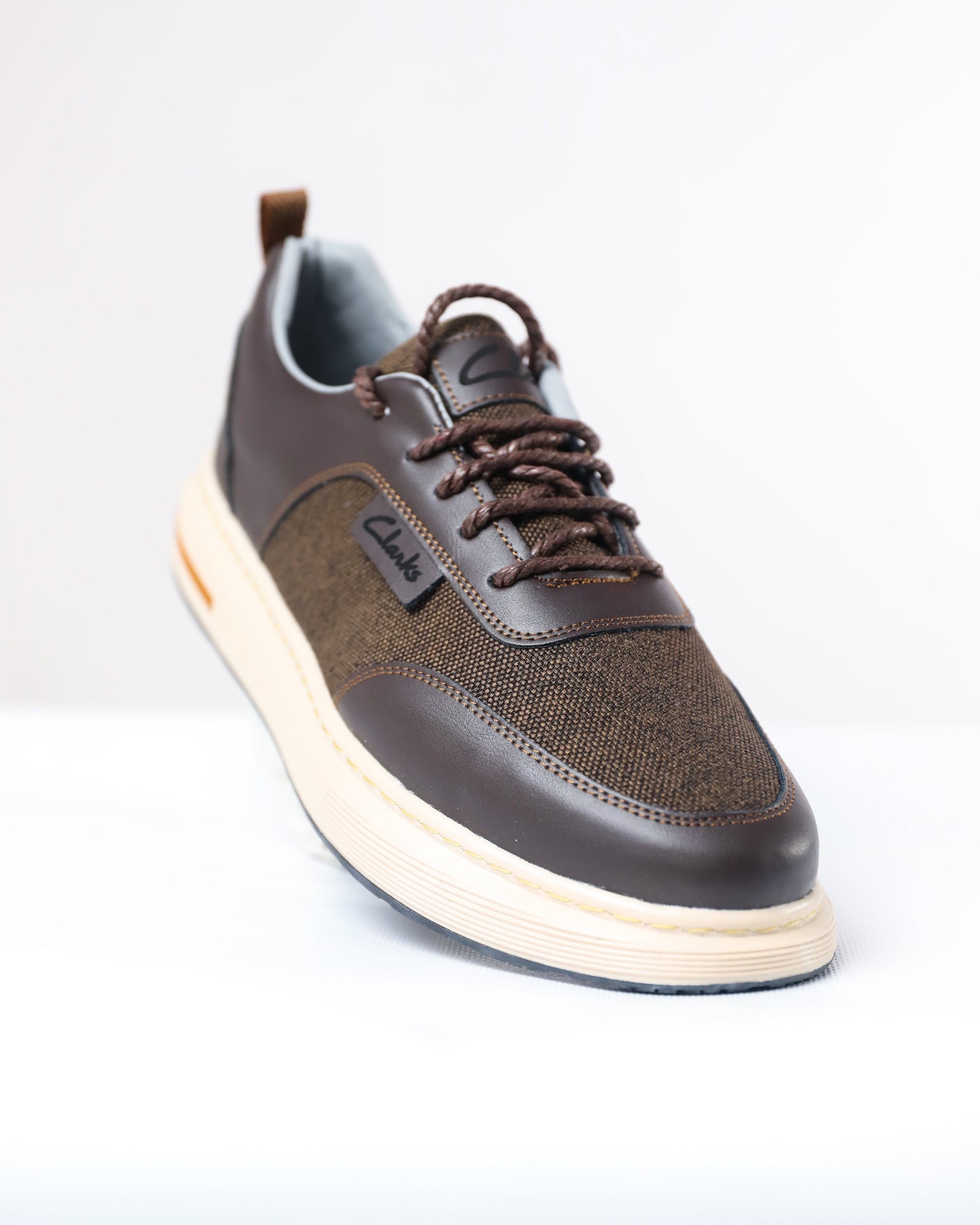 basket clarks